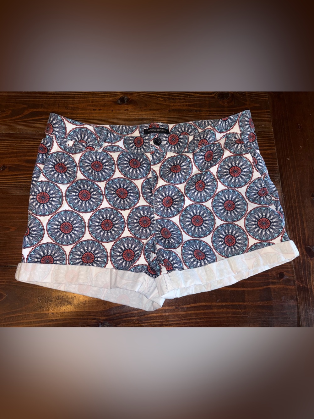 Banana Republic Floral Medallion Roll-Cuff Shorts in Blue & Red